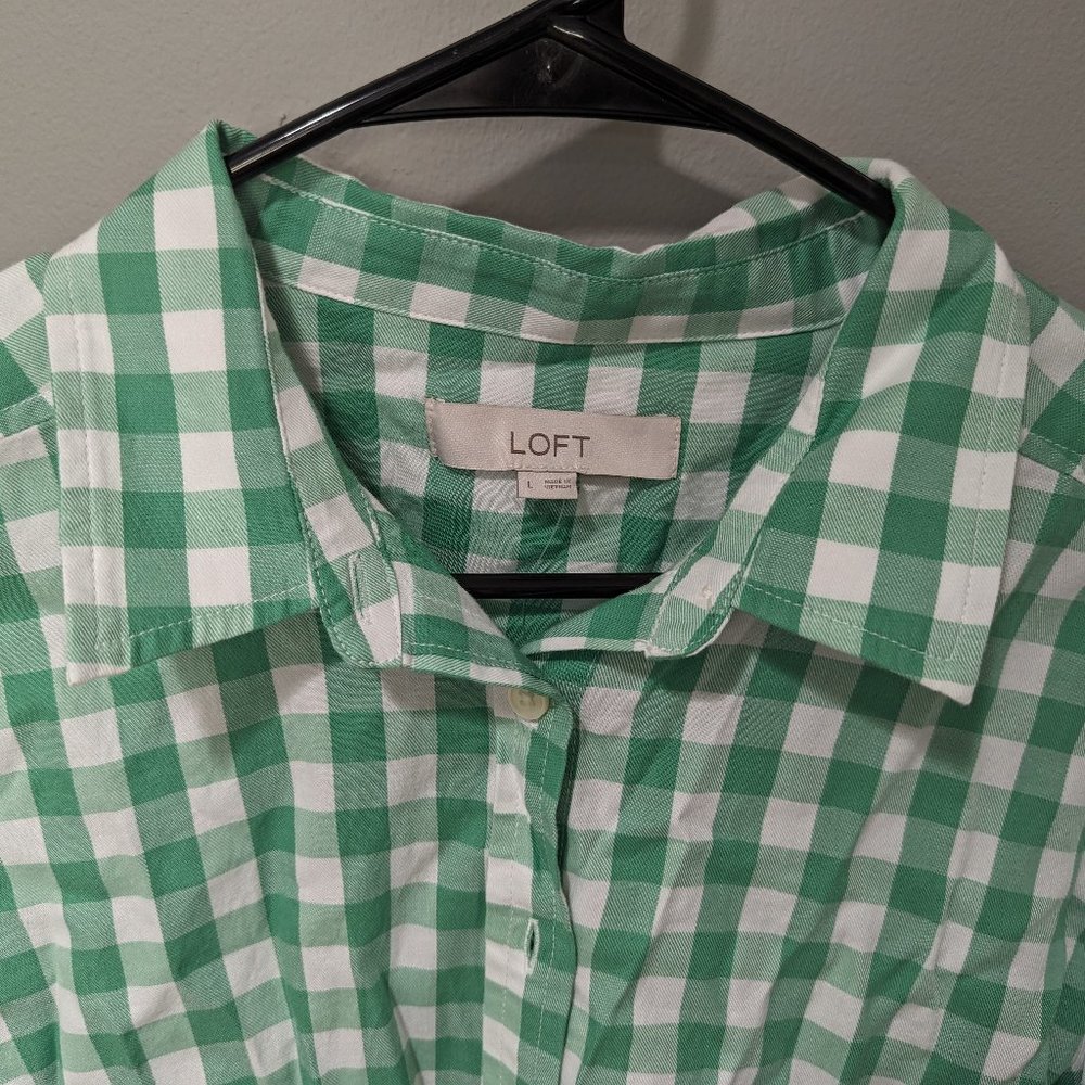 Loft Summer Plaid Green and White Button-Down